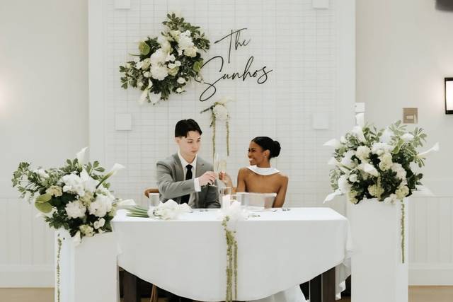 Sweetheart table