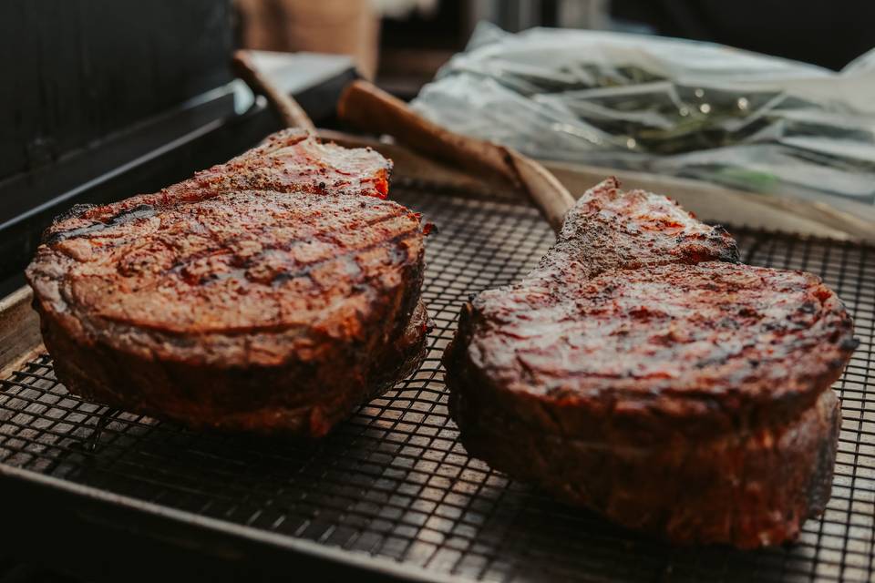 Tomahawk steak grilled!