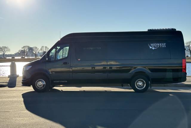 Midwest Black Cars & Limos