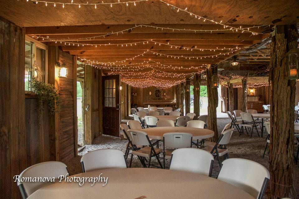 Reception barn with twinkle lights