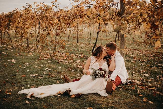 Couple seated together - Megan Jerndt Photography