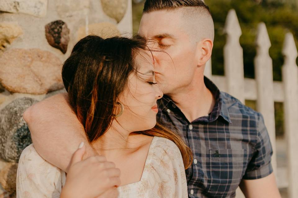 Calm couple @ beach engagement