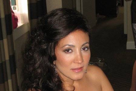 Bridesmaid makeup