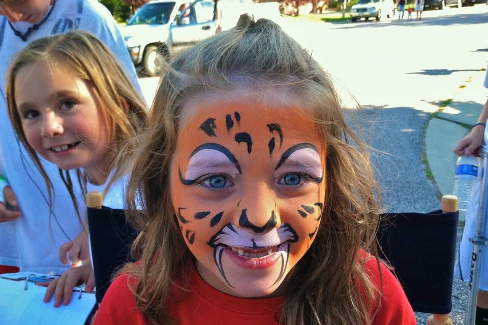 Snappy Face Painting