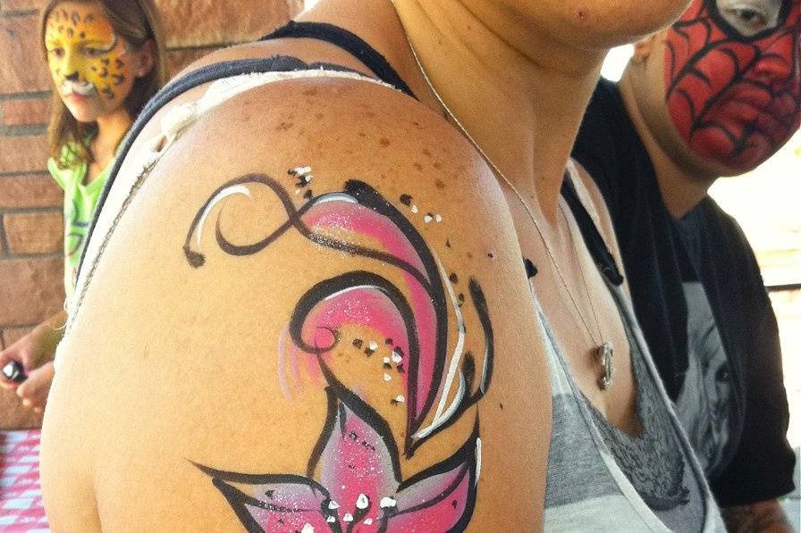 Snappy Face Painting