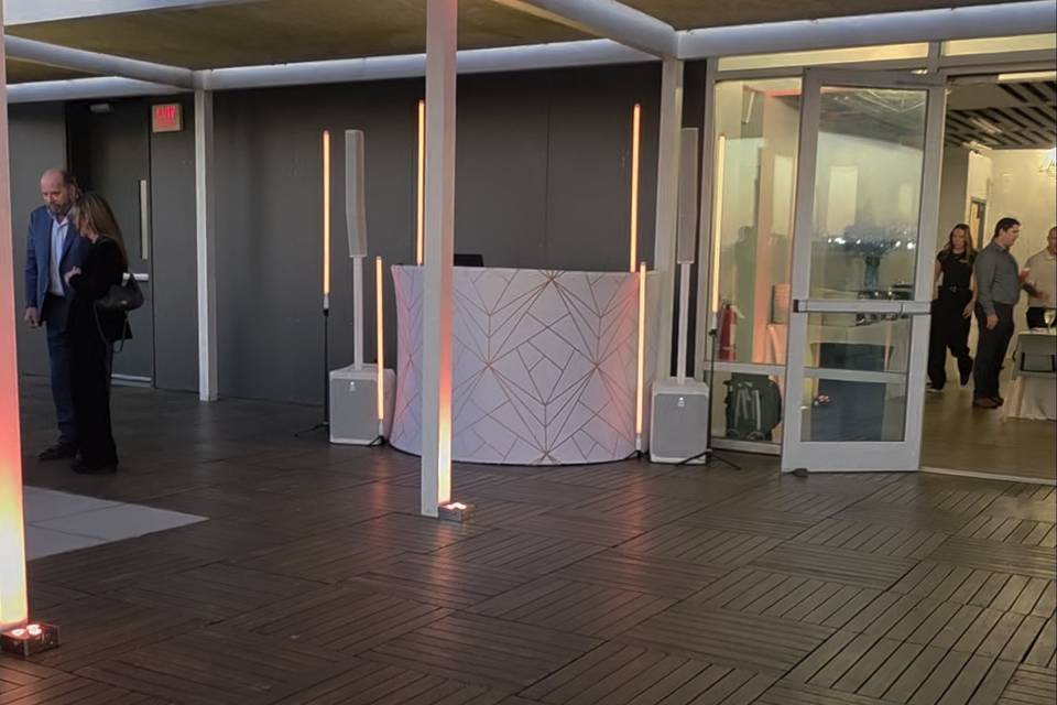 DJ BOOTH & Lighting