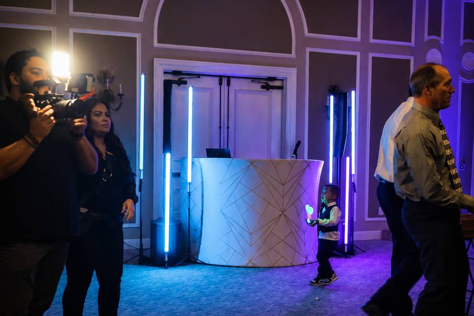 DJ Booth MID Partytime