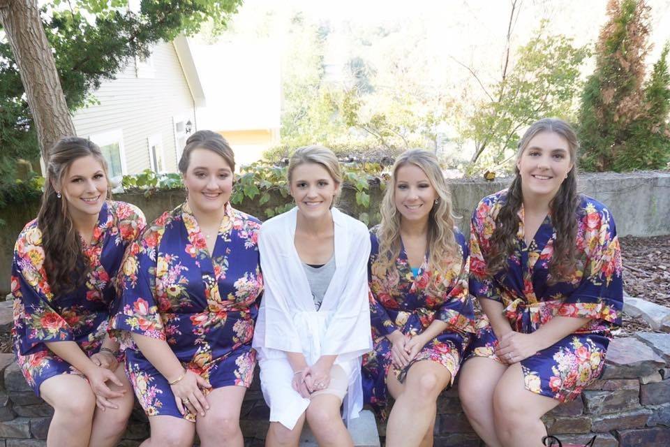 Bride and bridesmaids in their robes