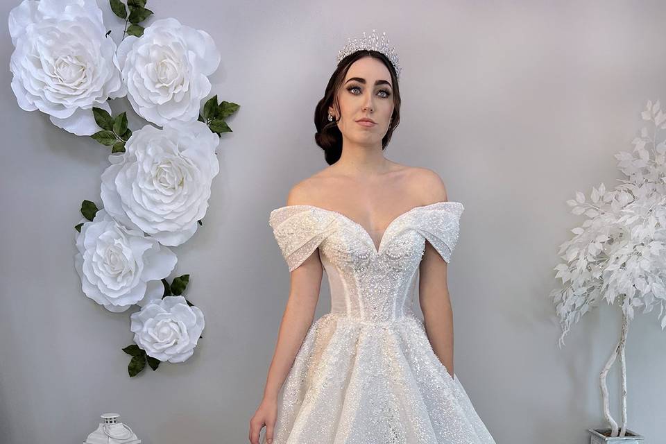 Vanessa Alfaro Bridal