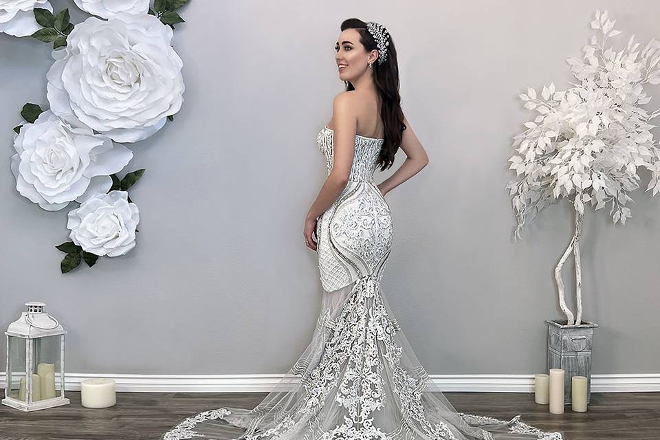 Vanessa Alfaro Bridal