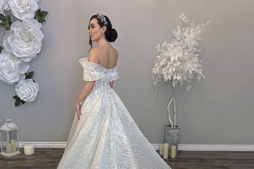Vanessa Alfaro Bridal