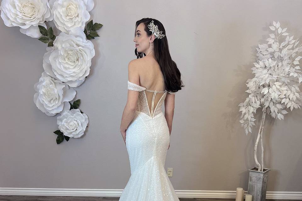 Vanessa Alfaro Bridal