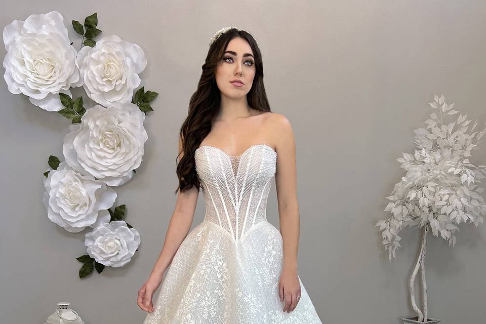 Vanessa Alfaro Bridal