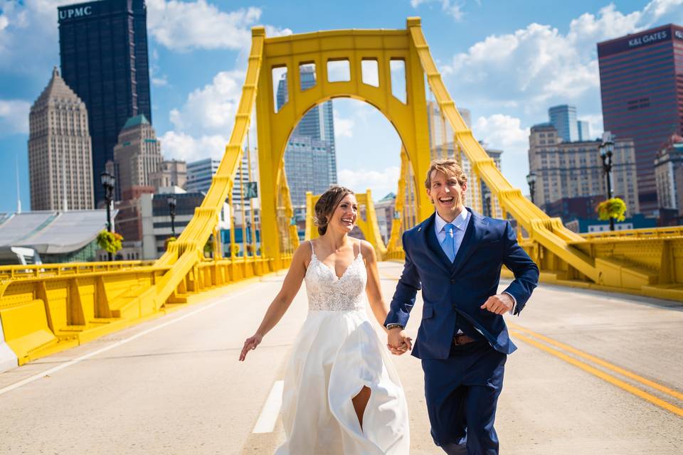 On the bridge - Nadine Photography