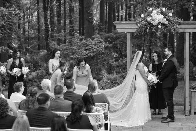 Ceremony at The Liriodendron