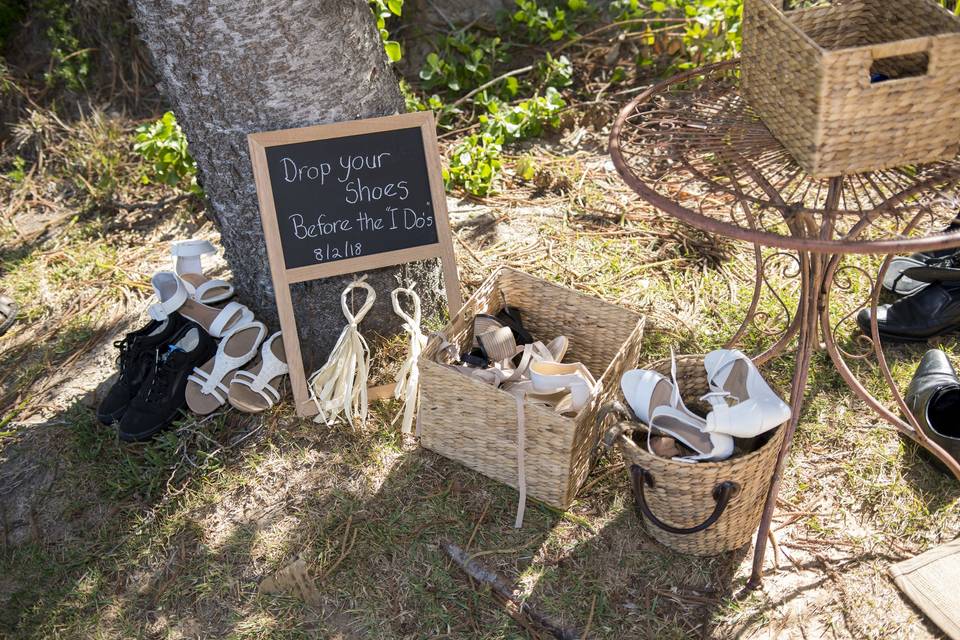 Bare feet board