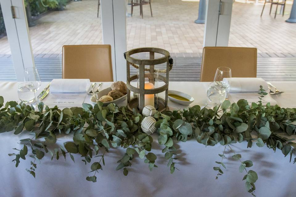 Sweetheart table