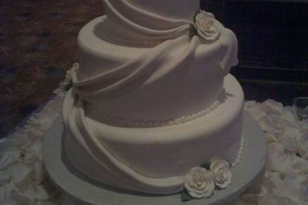 Fondant drape cakes