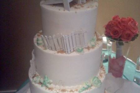 Beach wedding cake