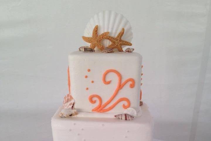 Beach wedding cake