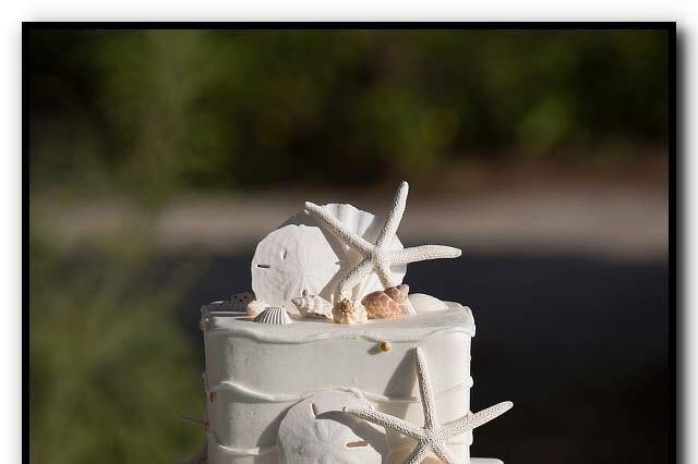 Beach wedding cake