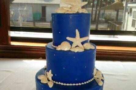 Beach wedding cake