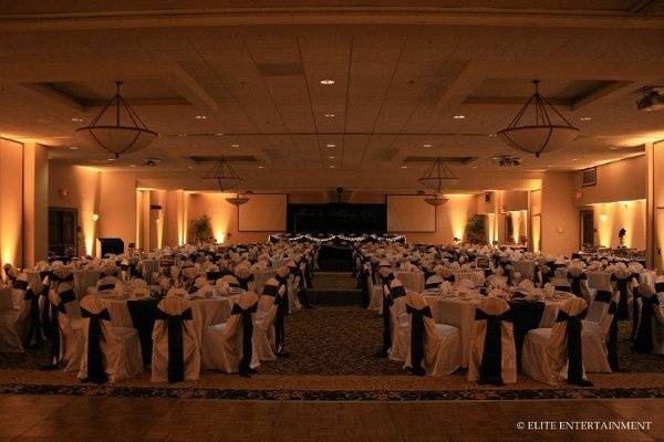 Photo and lighting provided by Elite Entertainment.
