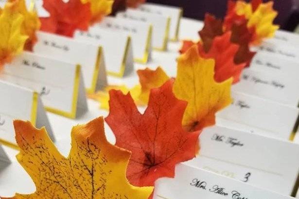 Fall-themed place cards