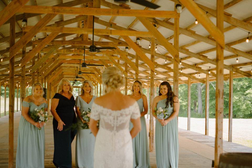 Bridesmaid's Reaction