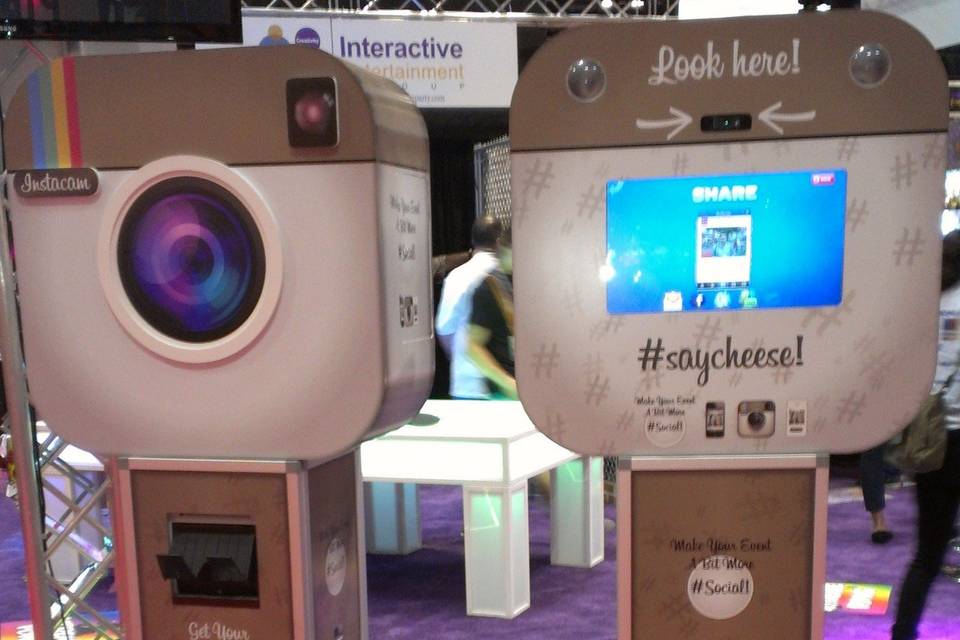 Instacam booth front and back