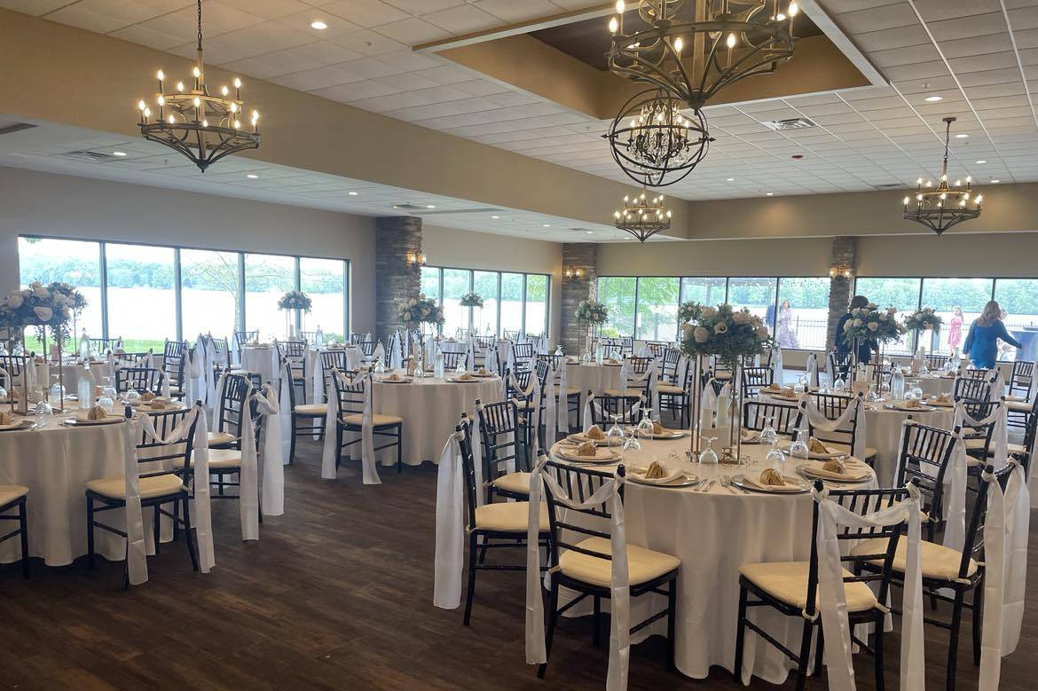 The Vineyards At Pine Lake Venue Columbiana, OH WeddingWire
