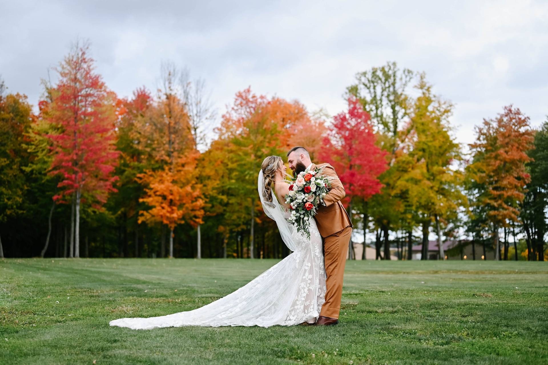 The Vineyards At Pine Lake Winery Weddings Columbiana, OH WeddingWire