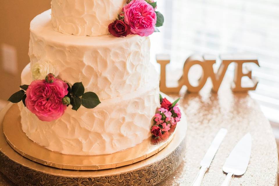 Beautiful Bridal Cake