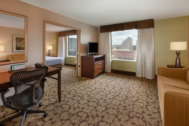 Suite - Living Room