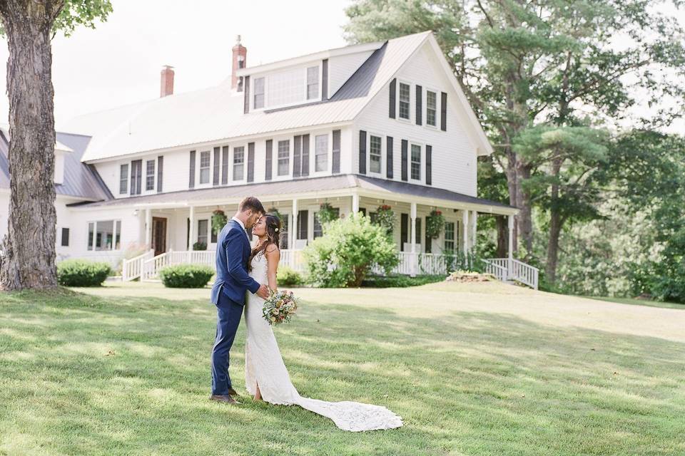 Bear Mountain Inn + Barn