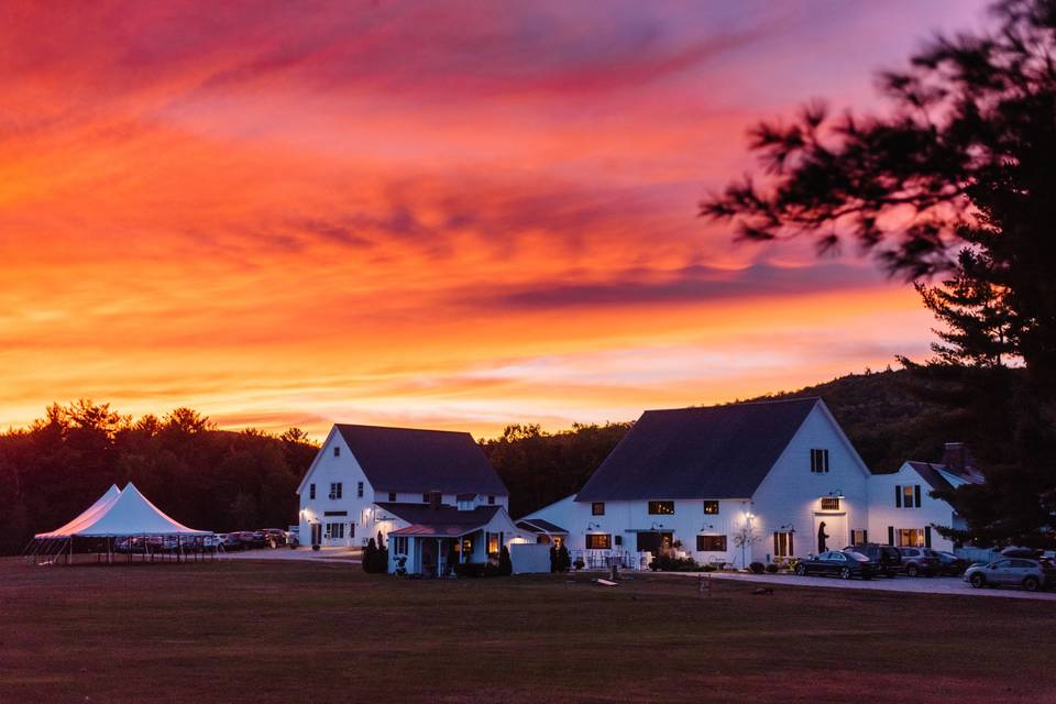 Bear Mountain Inn + Barn