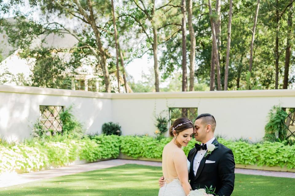 Outdoor ceremony space