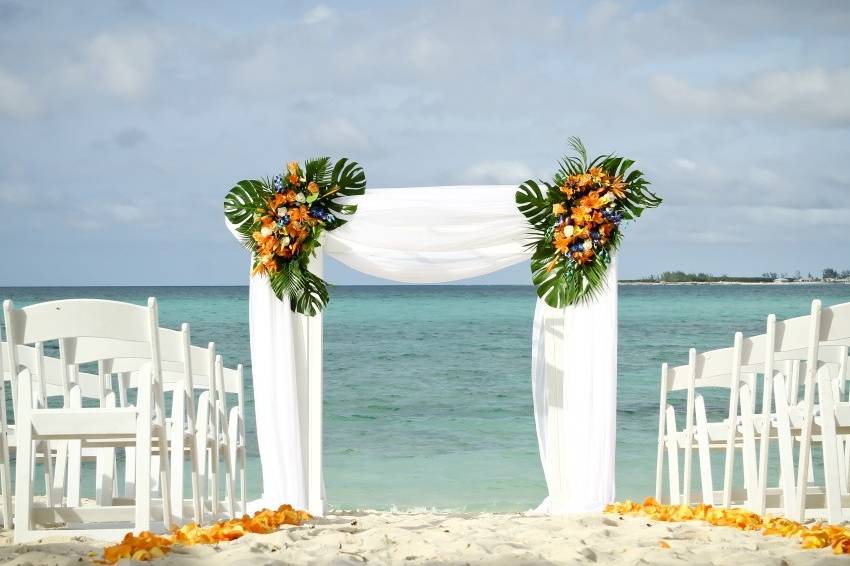 Bahamas Beach wedding