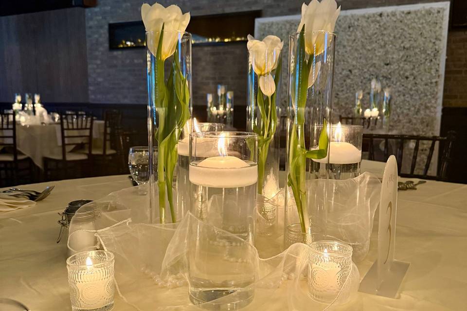 Fresh Tulip Tablescape