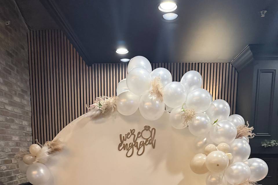 White Engagement Theme