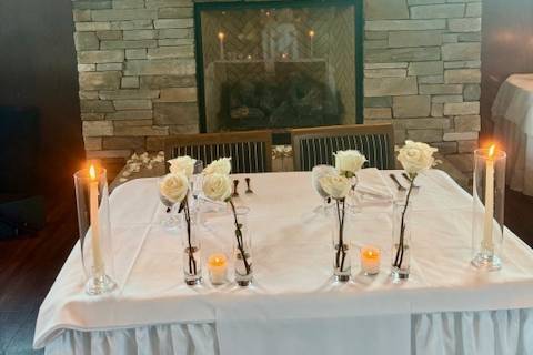 Classic White Sweetheart Table