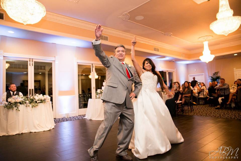 Newlyweds on the dance floor