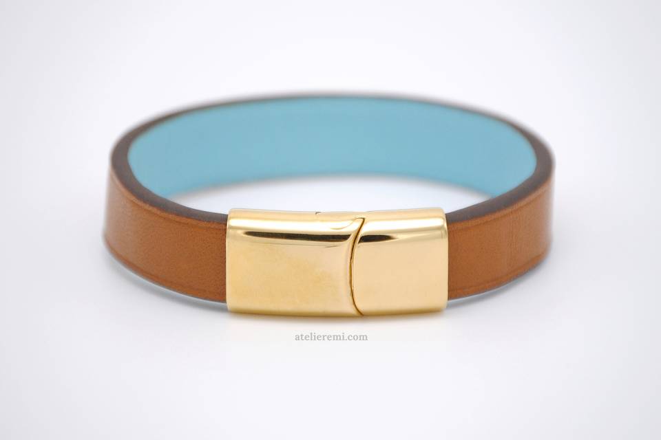 Custom, minimalist bracelet