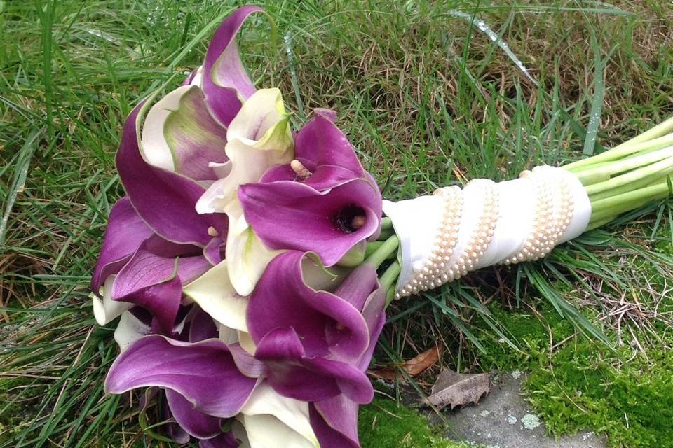 Purple and white bouquet