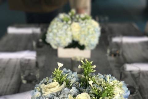 White flower centerpiece