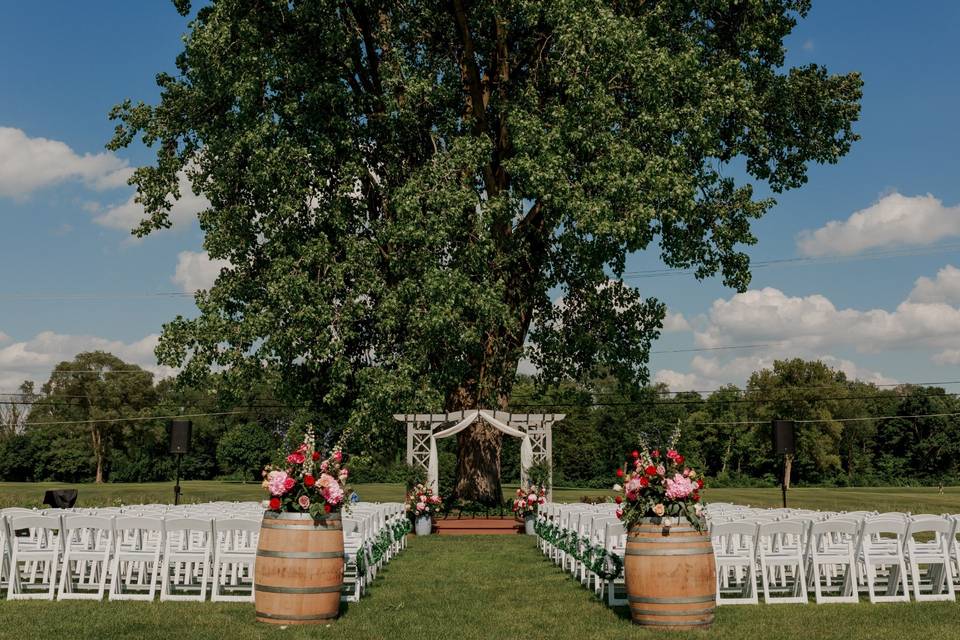 Summerhouse Ceremony