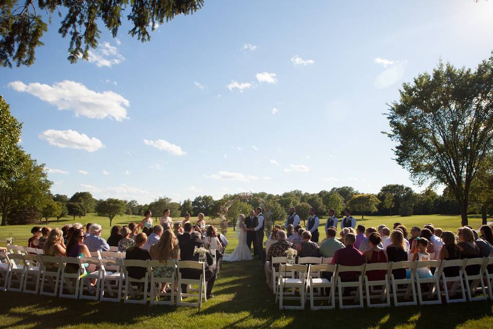 Fox Hills Golf and Banquet Center