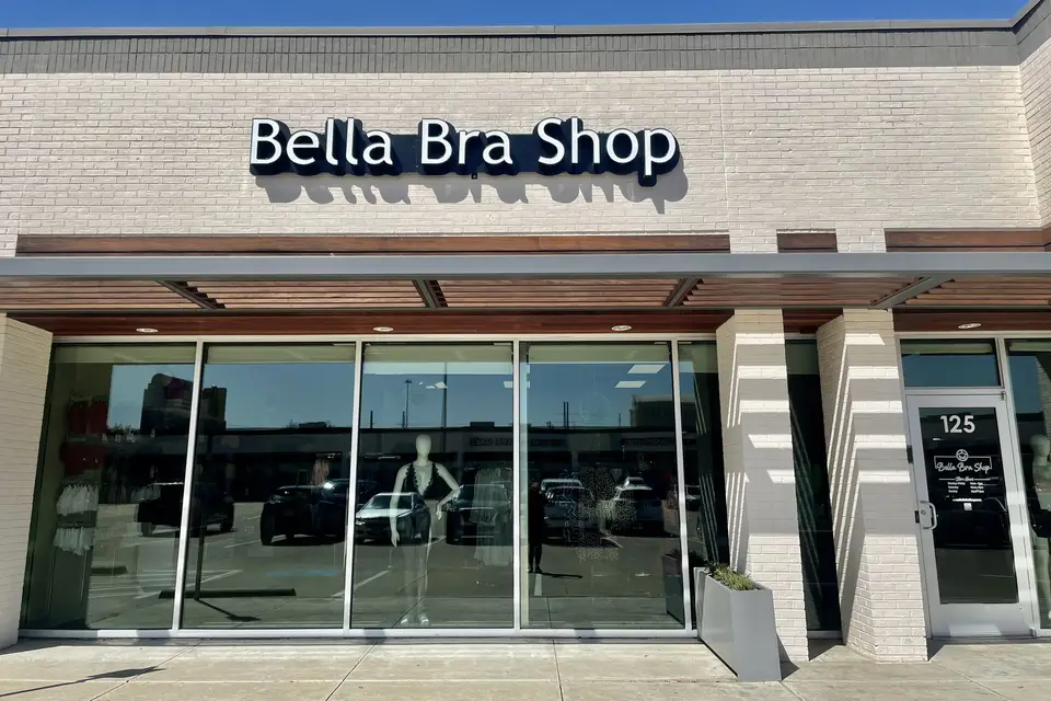 Bella Bra Shop - Dress & Attire - Dallas, TX - WeddingWire