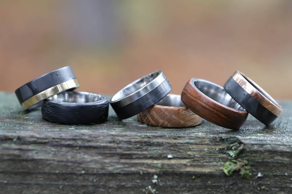 Mixed metal rings