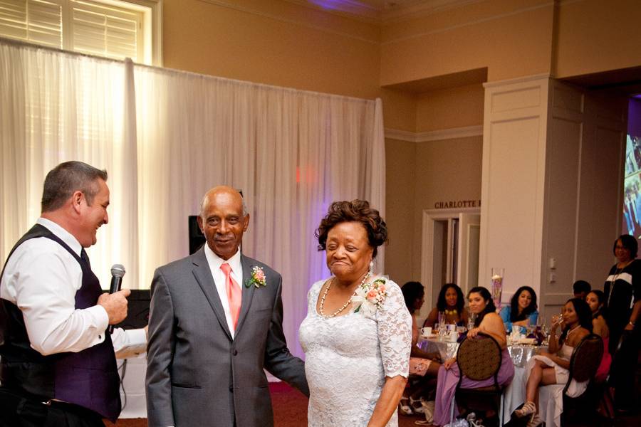 Newlyweds' first dance